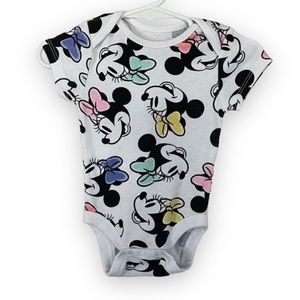 Disney Minnie Mouse short sleeve onesie